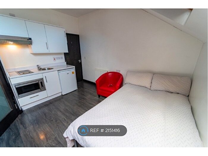 Studio To Rent In Selly Oak, Selly Oak, Birmingham, B29