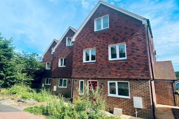 4 Bedroom End Of Terrace House To Rent In ., Heathfield, TN21