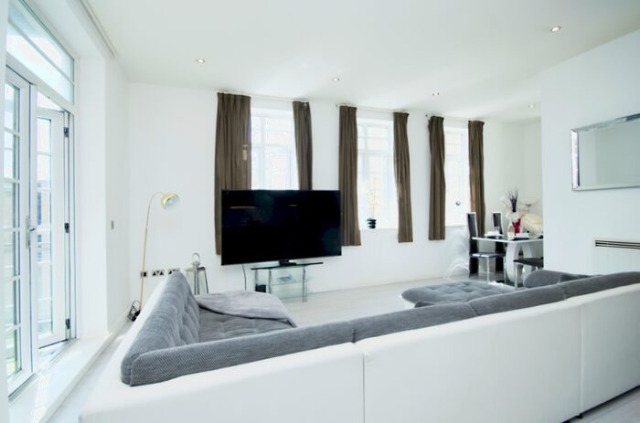 3 Bedroom Apartment To Rent In Enfield House, Nottingham, NG1