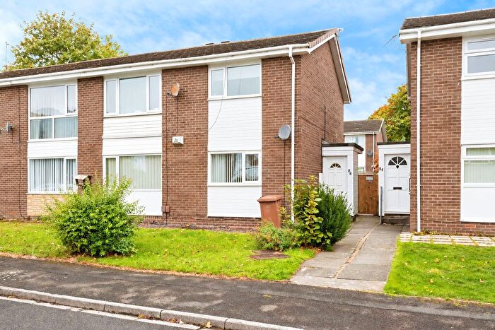 2 Bedroom Flat For Sale In Dilston Close, Washington, NE38