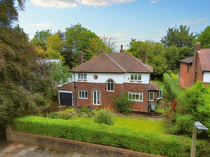 4 Bedroom Detached House For Sale In Park Road, Prestwich, M25