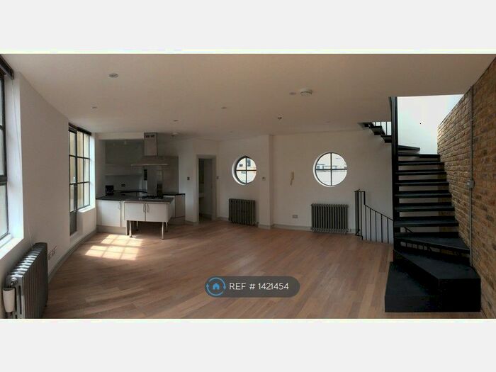 2 Bedroom Flat To Rent In Gee Street, London, EC1V