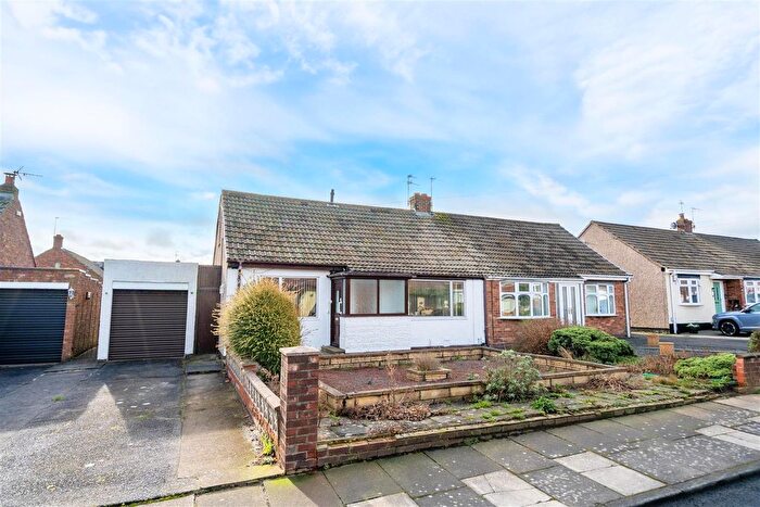 3 Bedroom Bungalow For Sale In Glendale Road, Shiremoor, NE27