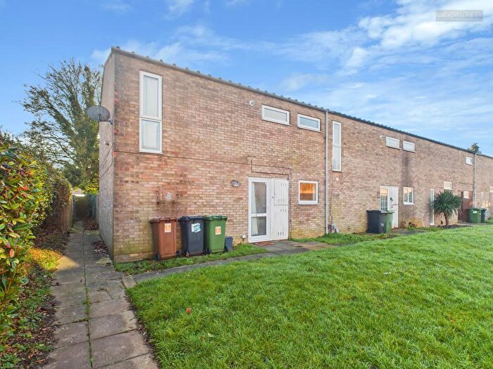 3 Bedroom End Of Terrace House For Sale In Odecroft, Peterborough, PE3