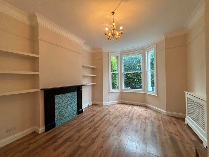 2 Bedroom Flat To Rent In Ground Floor, Macroom Road, London, W9