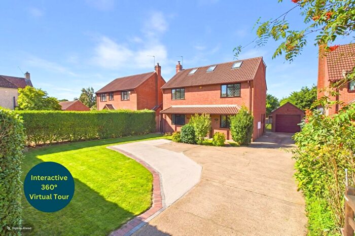 5 Bedroom Detached House For Sale In Ferry Road, Barrow-upon-Humber, North Lincolnshire, DN19