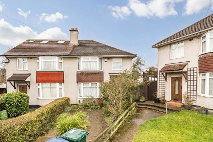 1 Bedroom Flat To Rent In Layfield Crescent, London, NW4