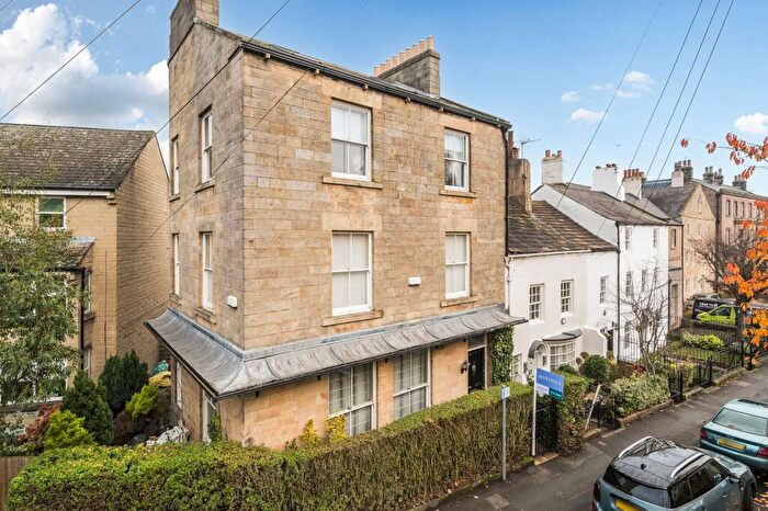 5 Bedroom Semi Detached House For Sale In Devonshire Place, Harrogate, HG1
