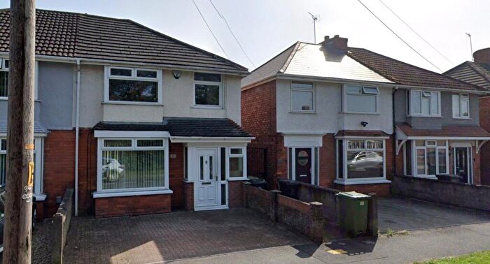 3 Bedroom Semi Detached House To Rent In Dudmore Road, Swindon, Wiltshire, SN3