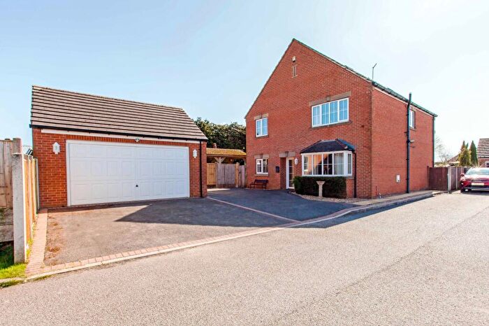 6 Bedroom Detached House For Sale In Applecroft Close, Glapwell, S44