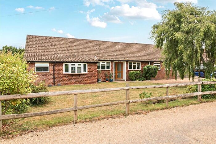 3 Bedroom Bungalow For Sale In Howard Close, West Horsley, KT24