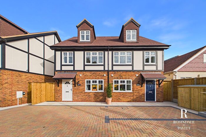 3 Bedroom Semi-Detached House For Sale In Woodmansterne Lane, Wallington, SM6