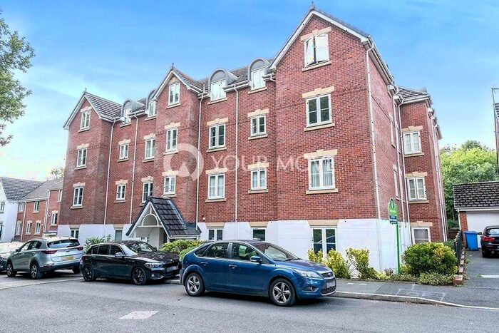 2 Bedroom Flat To Rent In Oakwood Drive, Worsley, Manchester, Greater Manchester, M28