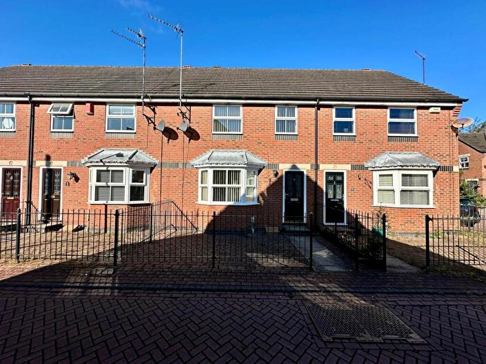 3 Bedroom Terraced House To Rent In Pinfold Mews, Beverley, East Riding Of Yorkshi, HU17