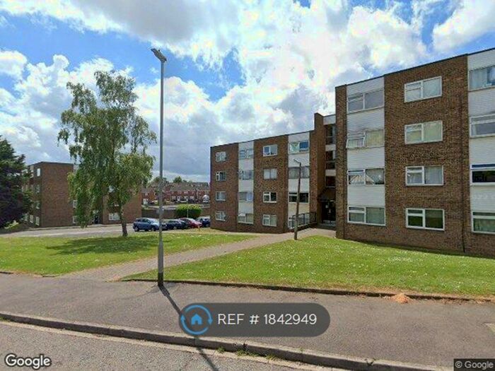 1 Bedroom Flat To Rent In Handcross Road, Luton, LU2