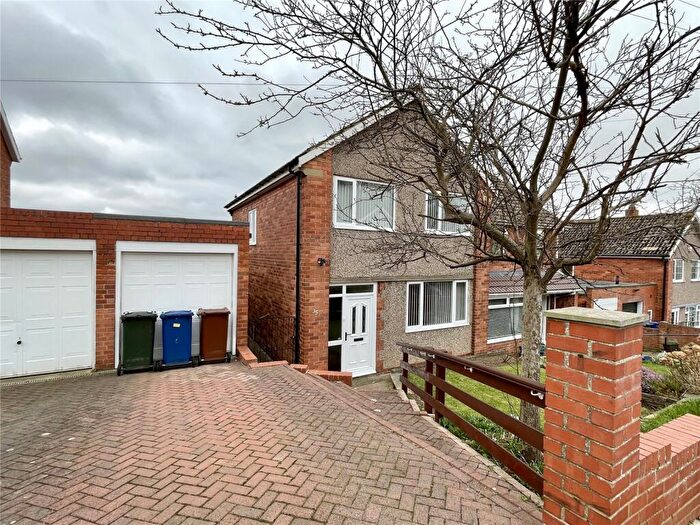 3 Bedroom Semi-Detached House To Rent In Coquet Grove, Throckley, Newcastle Upon Tyne, NE15