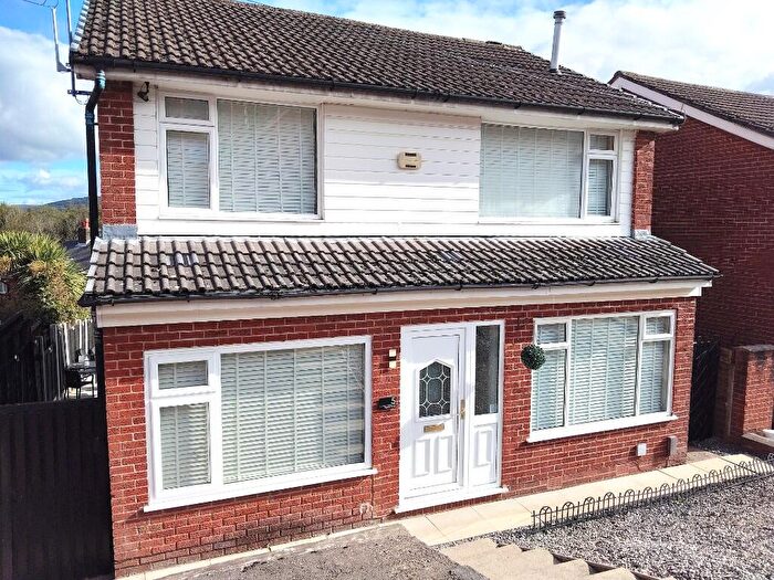 3 Bedroom Detached House For Sale In Fryent Close, Blackrod, Bolton, BL6