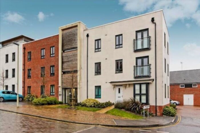 2 Bedroom Apartment To Rent In Sinclair Drive, Basingstoke, Hants, RG21