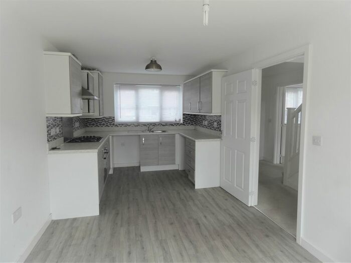 3 Bedroom Detached House To Rent In Mandalay Road, Pleasley, Mansfield, NG19