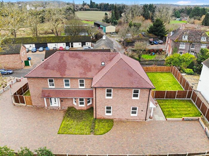 4 Bedroom Semi-Detached House For Sale In Riverside, Eynsford, Dartford, DA4