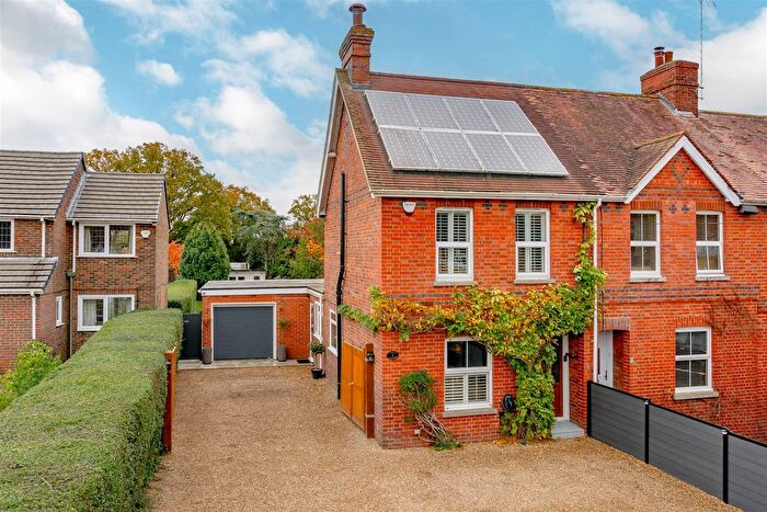 3 Bedroom End Terrace House For Sale In Andrews Road, Southwater, Horsham, RH13