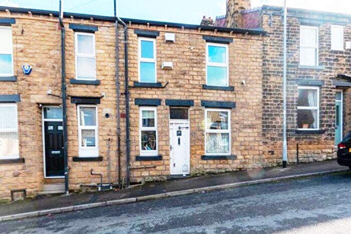2 Bedroom Terraced House To Rent In Eggleston Street, Leeds, LS13
