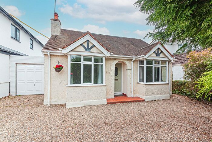 3 Bedroom Bungalow To Rent In Westfield Road, Winnersh, Wokingham, RG41