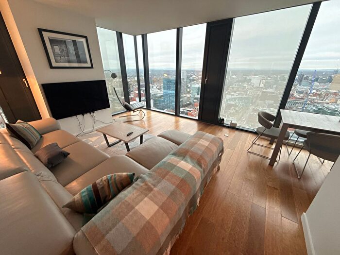 2 Bedroom Flat To Rent In Deansgate, Manchester, M3