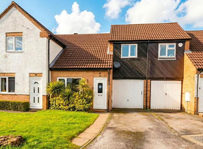 2 Bedroom Terraced House For Sale In Crimscote Close, Monkspath, B90