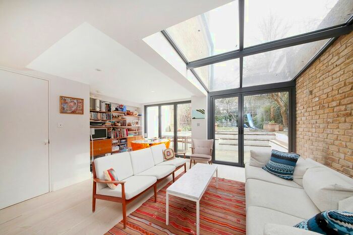 4 Bedroom Semi-Detached House To Rent In Milton Road, Herne Hill, London, SE24