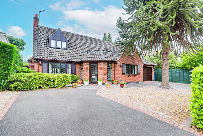 3 Bedroom Detached House For Sale In Firs Road, Edwalton, Nottinghamshire, NG12