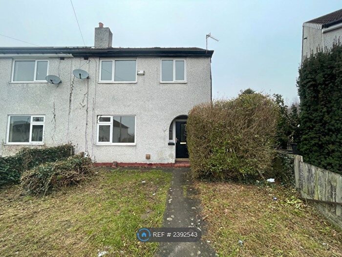 3 Bedroom Semi-Detached House To Rent In Devonshire Road, Atherton, Manchester, M46