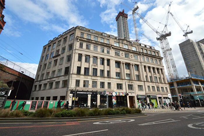 2 Bedroom Flat To Rent In Oxford Place, Oxford Road, Manchester, M1