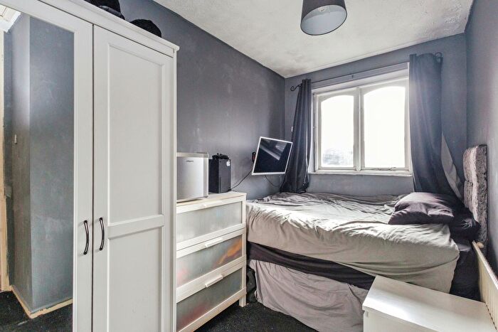 4 Bedroom Detached House For Sale In Mary Street, Droylsden, Lancashire, M43