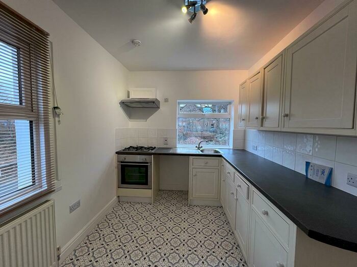 1 Bedroom Apartment To Rent In Sunninghill, Berkshire, SL5