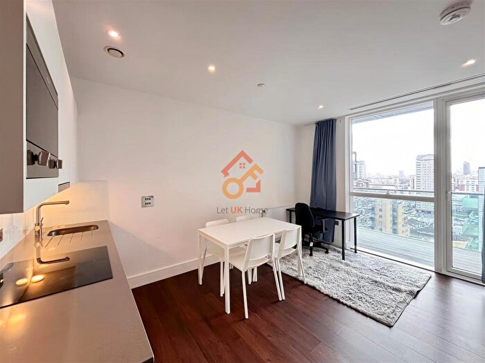 Studio To Rent In Maine Tower, Harbour Way, London, E14