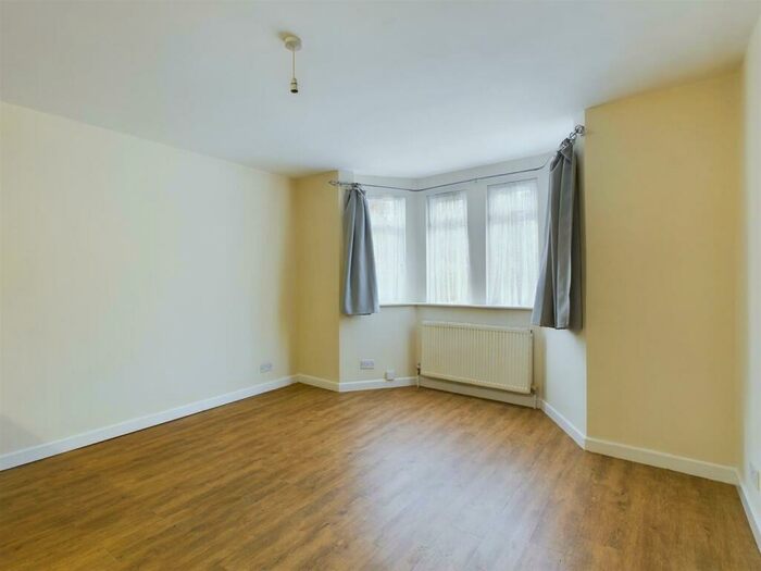2 Bedroom Flat To Rent In Ashley Down Road, Bristol, BS7