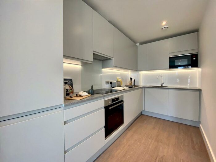 2 Bedroom Apartment To Rent In Thames Quarter, Napier Road, Reading, RG1