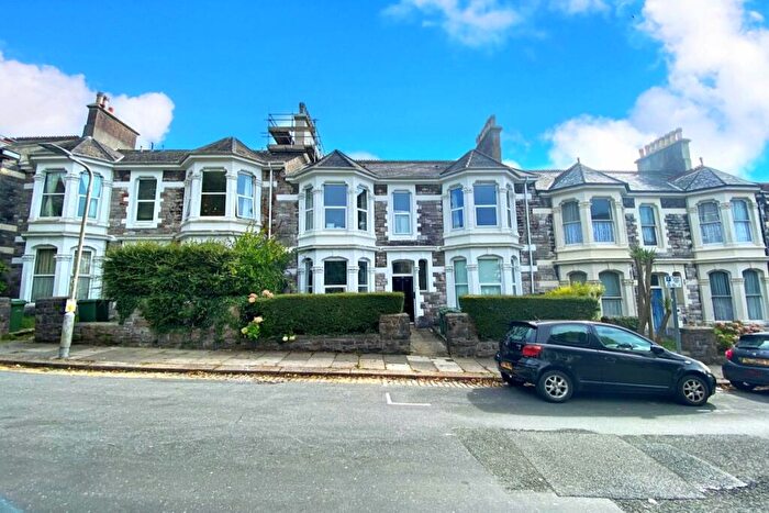 1 Bedroom Flat To Rent In St. Lawrence Road, Plymouth, Devon, PL4