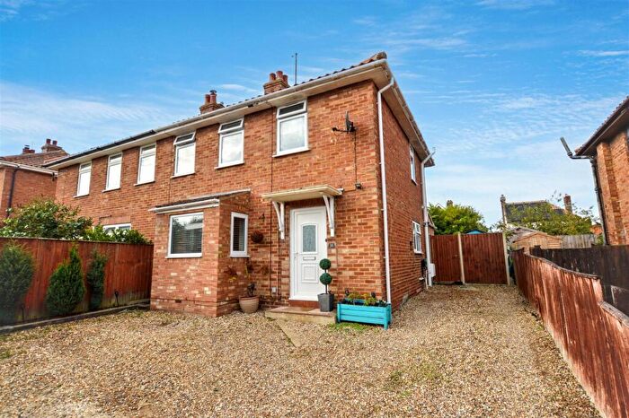 3 Bedroom Semi-Detached House For Sale In Pine Grove, Sheringham, NR26