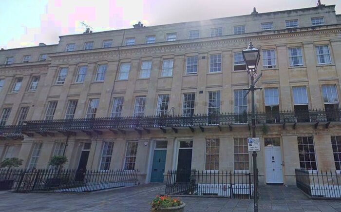 4 Bedroom Flat To Rent In Worcester Terrace, Bristol, BS8