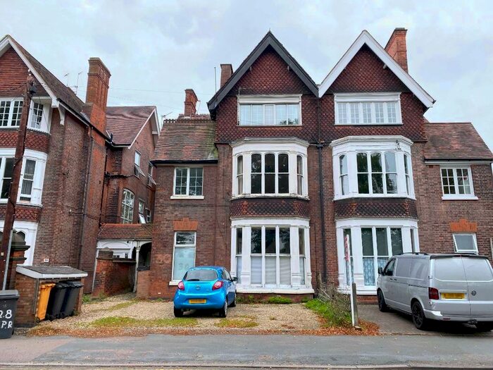 5 Bedroom Flat To Rent In Victoria Park Road, Clarendon Park, Leicester, LE2
