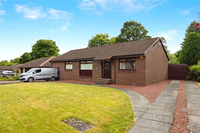 3 Bedroom Bungalow For Sale In Aller Place, Livingston, West Lothian, EH54