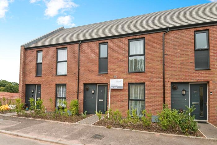 3 Bedroom Terraced House For Sale In Quarry Heights, Exeter, Devon, EX4