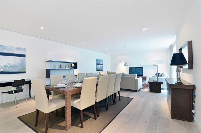 3 Bedroom Flat To Rent In Portman Close, Marylebone, W1H