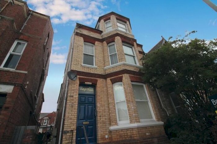 1 Bedroom Flat To Rent In Pinhoe Road, Exeter, EX4