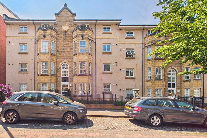 2 Bedroom Flat For Sale In / McDonald Road, Broughton, Edinburgh, EH7