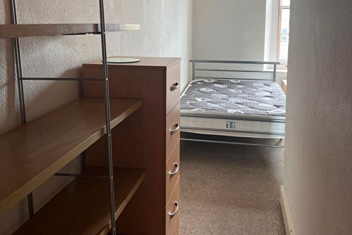 7 Bedroom Terraced House To Rent In Tyndalls Park Road, Top Floor Flat, Clifton, Bristol, BS8