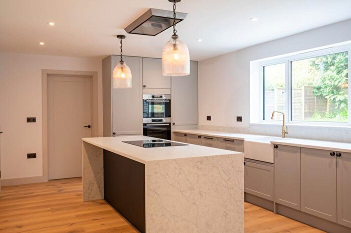 5 Bedroom Detached House To Rent In Nash Meadows, South Warnborough, RG29