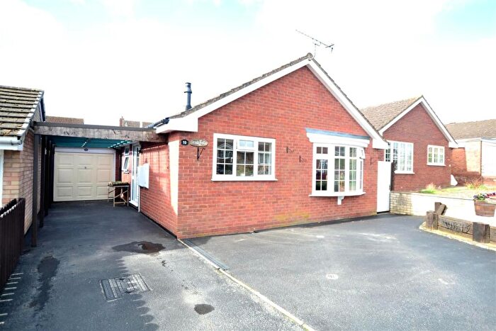 2 Bedroom Detached Bungalow For Sale In Herbert Road, Leominster, HR6